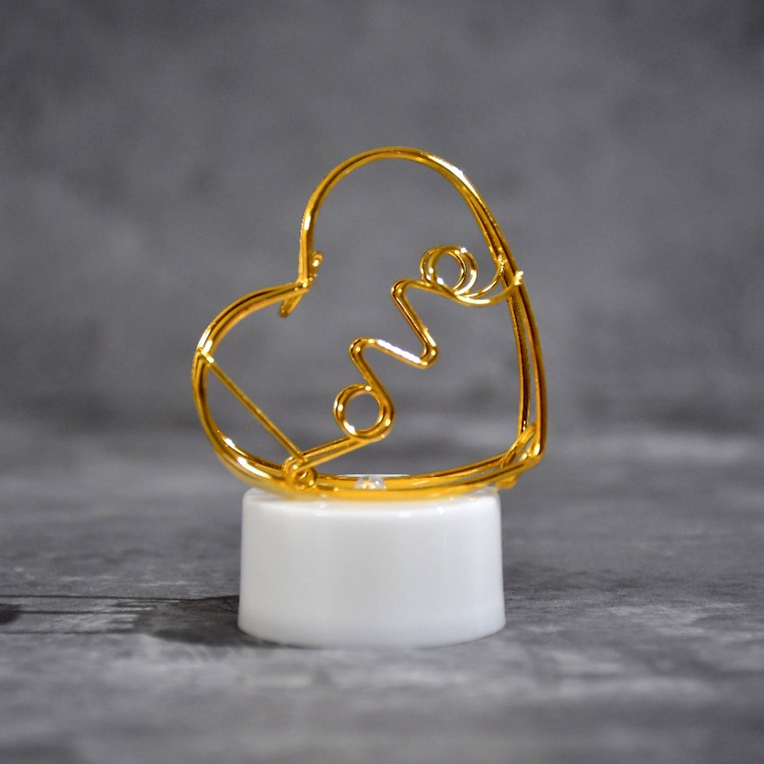 Flameless heart candles for parties. Flameless heart candles for parties.